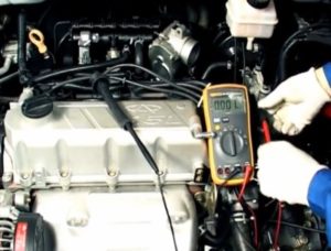 Как самому проверить высоковольтные бронепровода зажигания