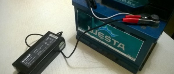 Как зарядить аккумулятор автомобиля в домашних условиях