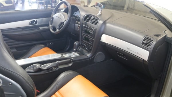 На продажу выставлен уникальный родстер Ford Speedbird, построенный почти 20 лет назад