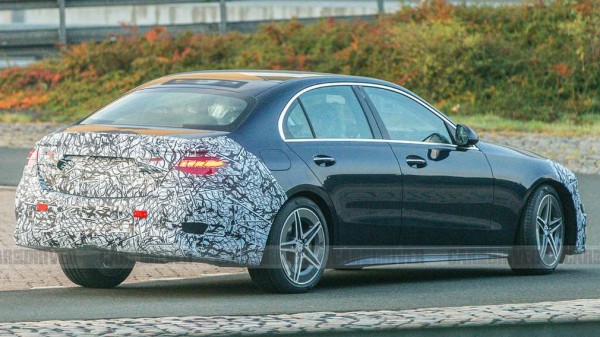 Назвали дату премьеры нового Mercedes-Benz C-Class