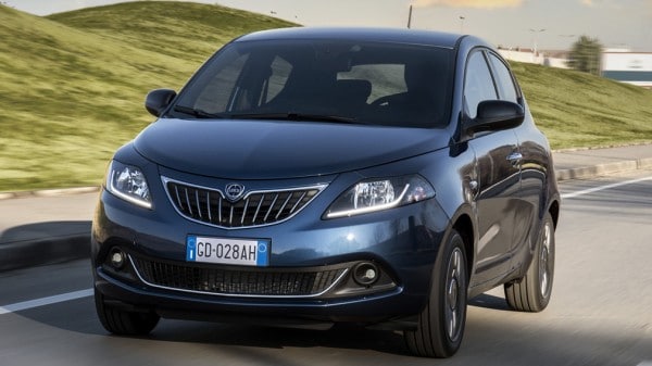 Представлен новый хэтчбек Lancia Ypsilon