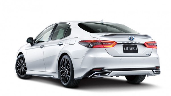 Toyota выпустила тюнинг-комплекты для обновленной Camry