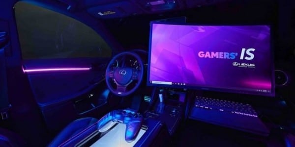 Lexus IS больше не автомобиль...