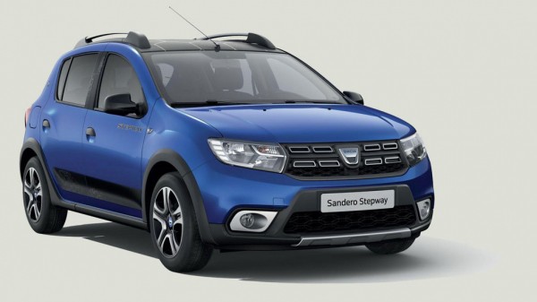 Renault запантетовала в России кросс-хэтчбек Sandero Stopway нового поколения