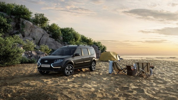 Назвали цены на новую Lada Largus