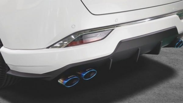 Тюнинг-ателье TOM'S &laquo;разозлило&raquo; кроссовер Toyota Herrier