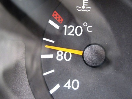 До какой температуры греть мотор зимой