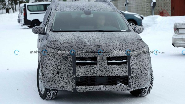 На тестах заметили универсал Dacia Logan новой генерации 