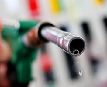 Какой мотор сегодня лучше выбрать: бензиновый или дизельный?