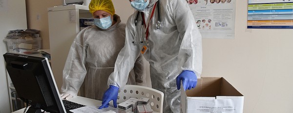 Липецкие чиновники попали под следствие за махинации в сфере ОМС