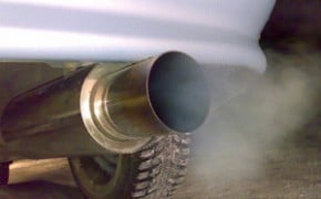 Почему двигатель ест масло