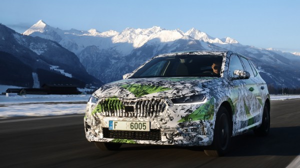 Новая Skoda Fabia появится в мае 2021 года, а универсал Combi только в 2023 году