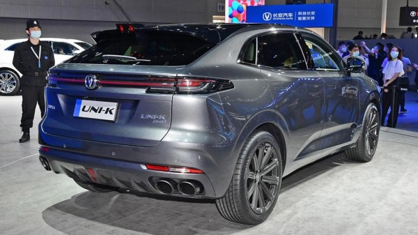 Объявили цену нового кроссовера Changan Uni-K