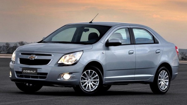 ТОП-3 бюджетных автомобилей для такси