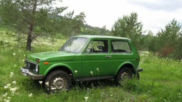 Нашли 5 внедорожников &laquo;Нива&raquo;, за которые просят больше 1 млн рублей