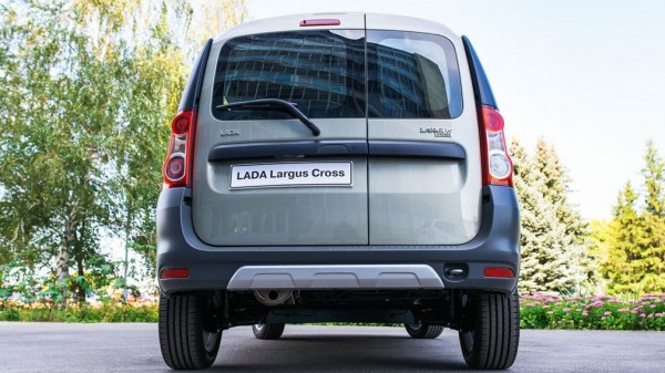 Обновленный LADA Largus не получит автоматическую трансмиссию в ближайшее время