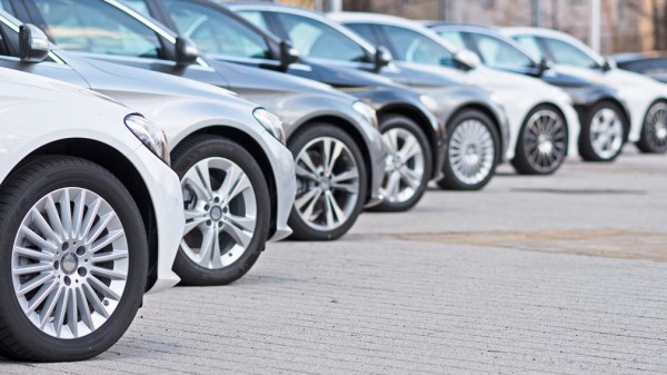 Белый цвет автомобиля признан наиболее выгодным для продажи в России