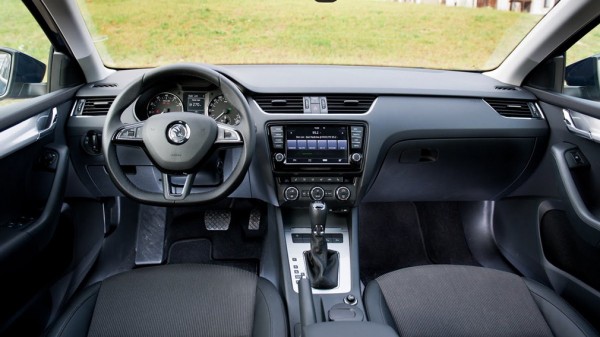Около 700 автомобилей Skoda Octavia попали под отзыв в РФ