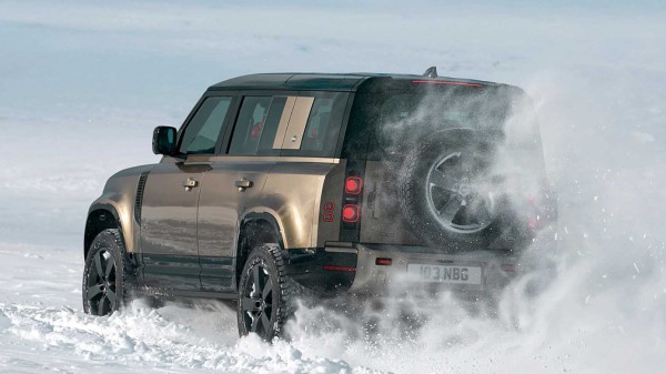 Ведущие автомобильные журналистки выбрали машину года для женщин