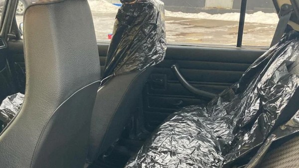 В России продают ВАЗ-2107 почти без пробега за 1 млн рублей