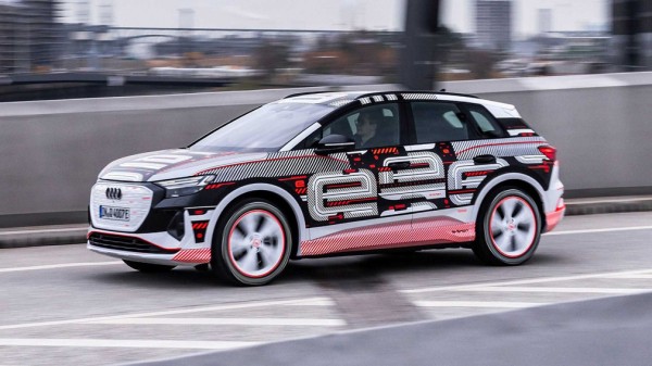 Компания Audi объявила о начале производства нового кроссовера Q4 e-tron