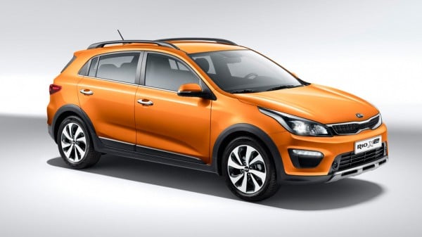 Определили ТОП-3 лучших машин для российских дорог