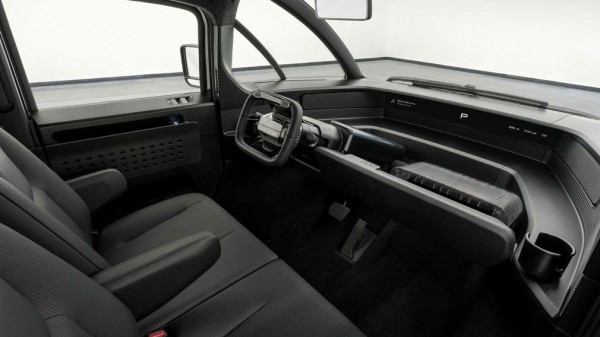 Стартап Canoo выпустит в 2023 году электрический пикап в форме капсулы