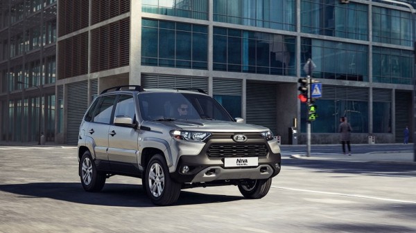 АвтоВАЗ полностью перешел на выпуск Lada Niva Travel