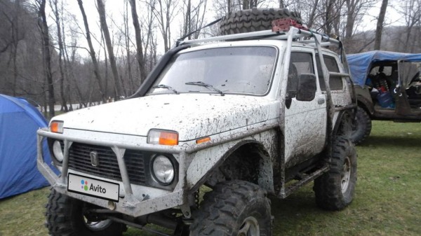 Нашли 5 внедорожников &laquo;Нива&raquo;, за которые просят больше 1 млн рублей