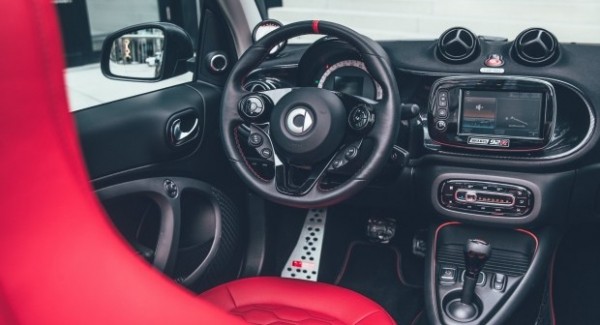 Brabus 92R или очень &laquo;злой&raquo; городской автомобильчик