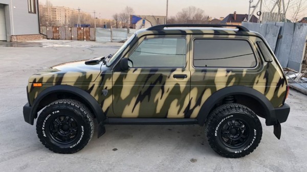 Нашли 5 внедорожников &laquo;Нива&raquo;, за которые просят больше 1 млн рублей