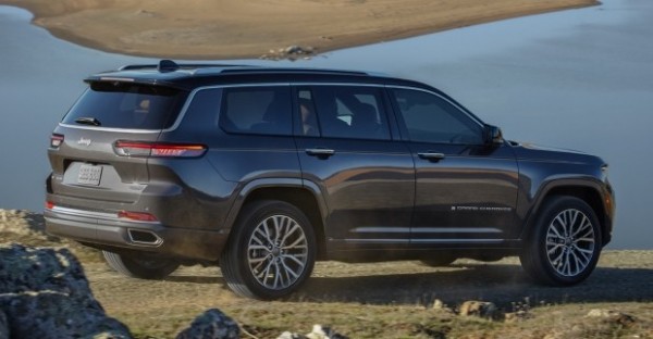 Cherokee победили? Jeep может отказаться от использования торгового имени