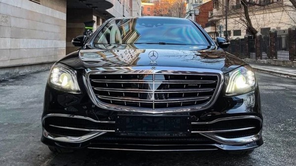 В РФ продают самый дорогой бронированный Mercedes-Benz Maybach S-Class 