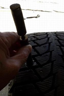 Дошиповка шин своими руками