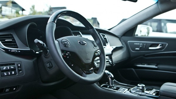 Россиянка отсудила у компании Kia 15 млн рублей за мелкие неисправности