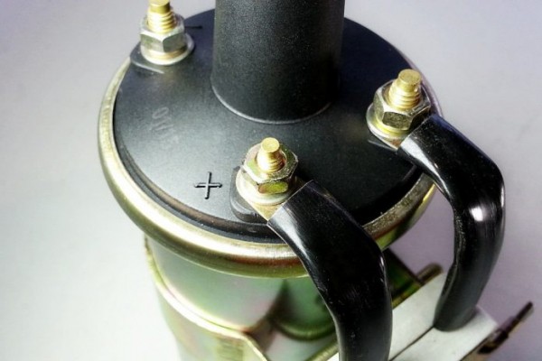 Катушка зажигания: как работает, где находится, основные неисправности