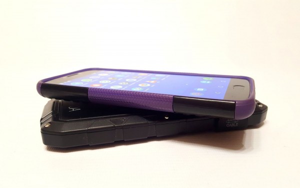 &laquo;Когда 1,6 литра лучше, чем 2,0 литра&raquo;. Тестируем пусковой бустер размером со смартфон