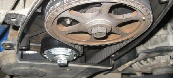 Лада Гранта: ремень ГРМ и его замена