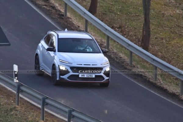 &laquo;Заряженная&raquo; Kona N замечена на дорогах