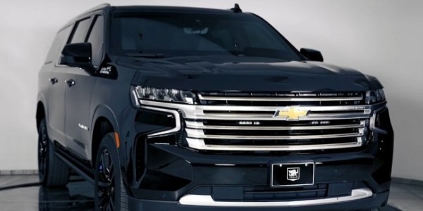 Канадцы построили семейный бункер на колесах