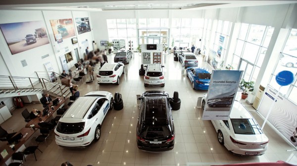 Перечислены автомобили, которые чаще всего покупают повторно в России