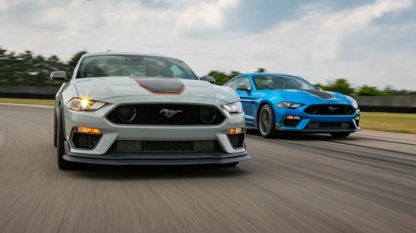Самым популярным спорткаром в мире вновь стал Ford Mustang