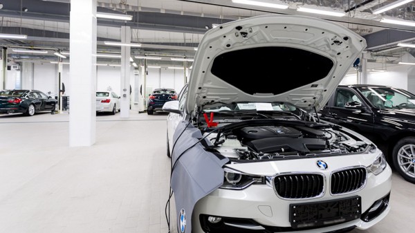 Названы пять самых дорогих в обслуживании авто