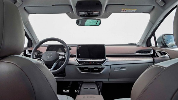 Volkswagen представил трехрядный электрокар ID.6