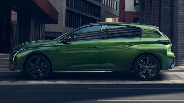 Новый Peugeot 308 остался без цифровой комбинации приборов из-за дефицита чипов