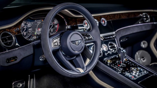 Компания Bentley представила новый кабриолет Continental GT Speed