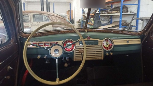 В России продают редкий кабриолет ГАЗ М-20 1949 года выпуска за 5 млн рублей