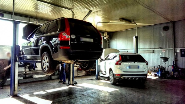 Названы пять самых дорогих в обслуживании авто