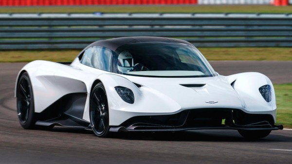 Aston Martin Valhalla был обновлен еще до начала производства