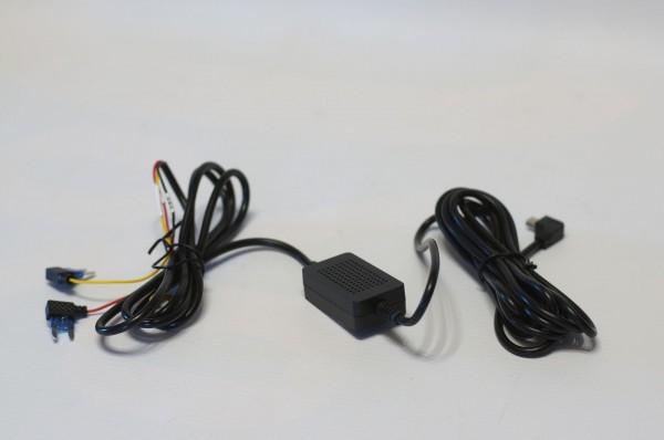 Дооснащаем машину полезными функциями без вмешательства в интерьер. Android-зеркало в автомобиле &ndash; насколько это удобно?